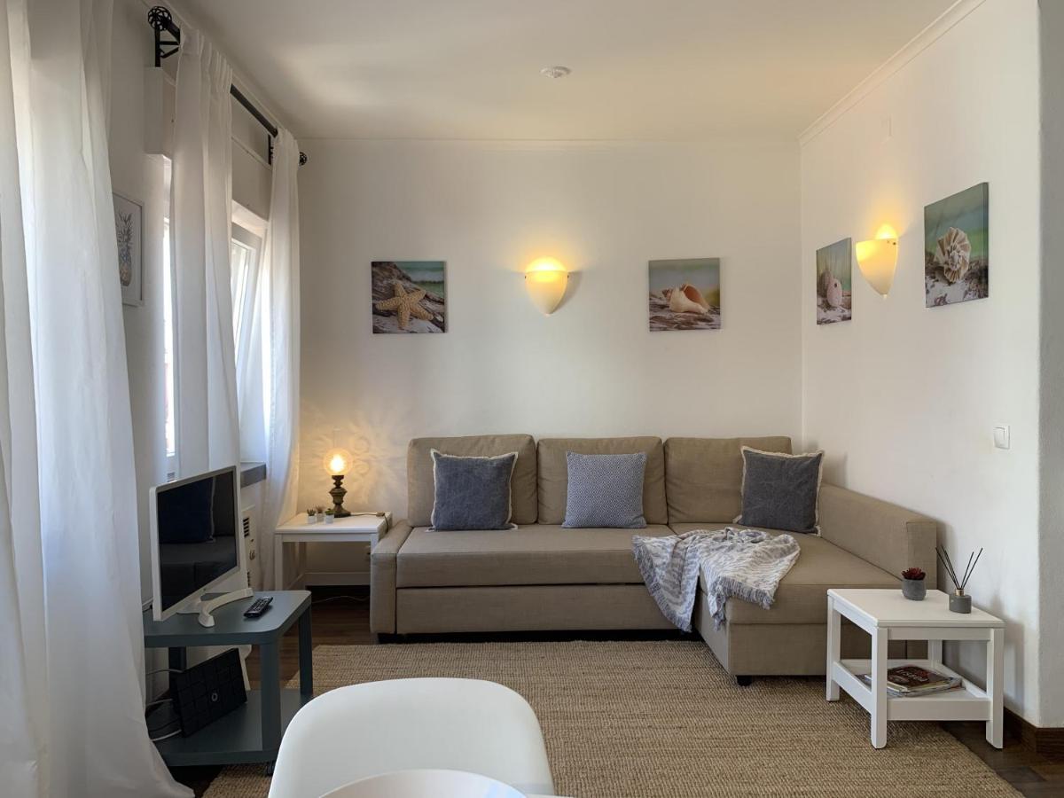 Relaxing Apartment In The Heart Of Cascais Exterior photo