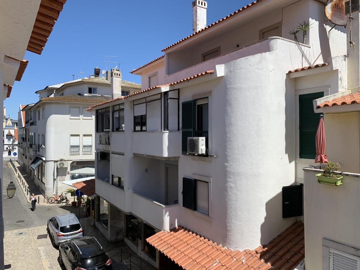 Relaxing Apartment In The Heart Of Cascais Exterior photo